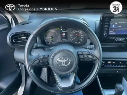 Photo 12 Toyota Yaris  116h Dynamic 5p MC24