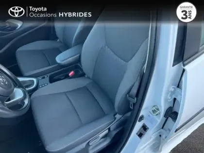Photo 5 Toyota Yaris  116h Dynamic 5p MC24