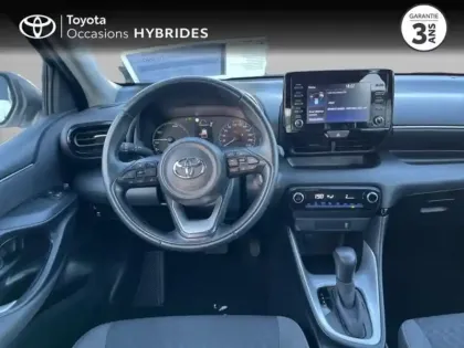 Photo 8 Toyota Yaris  116h Dynamic 5p MC24