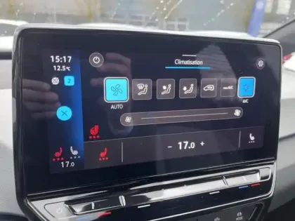 Photo 12 Volkswagen Id.3  145ch Pro 58 kWh