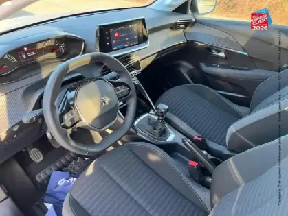 Photo 29 Peugeot 208  1.2 PureTech 100ch S&S Style