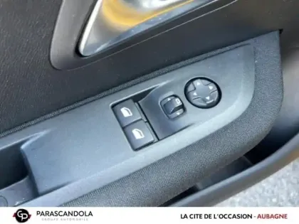 Photo 12 Peugeot 208  1.2 PureTech 75ch S&S Active Business