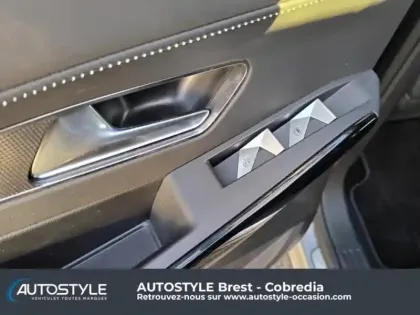 Photo 11 DS DS 7  Crossback BlueHDi 180ch Grand Chic Automatique 128g