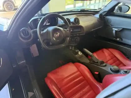 Photo 7 Alfa Romeo 4C Gén. I Ph1 Standard Edition 2