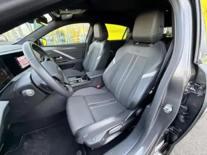 Photo 10 Opel Astra  1.6 Turbo 180ch Hybrid GS BVA8