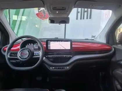 Photo 12 Fiat 500  e 95ch (RED) MY23