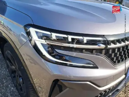 Photo 12 Renault Austral  1.2 E-Tech full hybrid 200ch Iconic esprit Alpine- 23