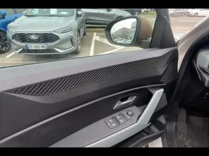 Photo 13 Dacia Duster  1.6 hybrid 140ch Extreme