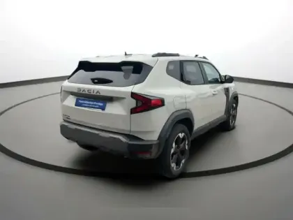 Photo 5 Dacia Duster  1.6 hybrid 140ch Extreme