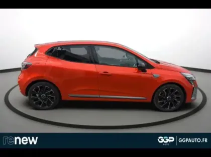 Photo 5 Renault Clio  1.6 E-Tech 145ch full hybrid esprit Alpine