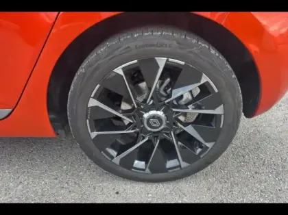 Photo 10 Renault Clio  1.6 E-Tech 145ch full hybrid esprit Alpine