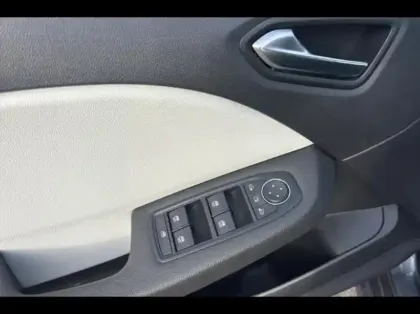 Photo 12 Renault Clio  1.6 E-Tech 145ch full hybrid Techno