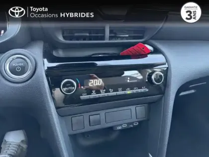 Photo 12 Toyota Yaris  Cross 116h Dynamic MC24