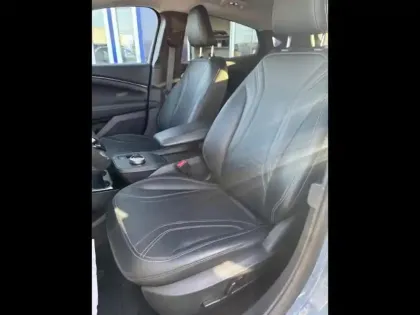 Photo 11 Ford Mustang  Mach-E 269ch Standard Range 72,6kWh Mach-E Propulsion