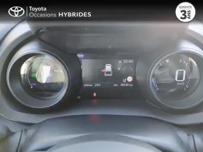 Photo 13 Toyota Yaris  Cross 116h Dynamic Business