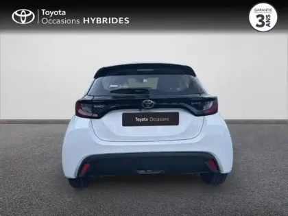 Photo 18 Toyota Yaris Gén. IV Ph1 NG Dynamic 5