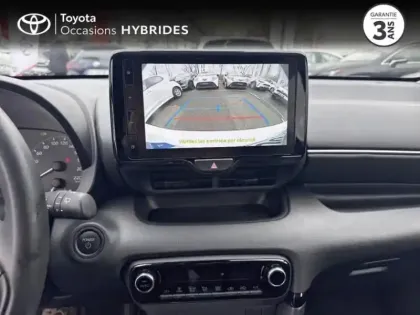 Photo 14 Toyota Yaris  116h Dynamic 5p MC24