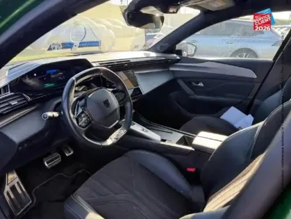 Photo 14 Peugeot 308  PHEV 180ch GT e-EAT8