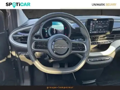 Photo 11 Fiat 500  e 95ch Action Plus