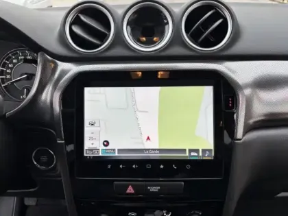 Photo 12 Suzuki Vitara  1.4 Boosterjet Hybrid 110ch Style MY25