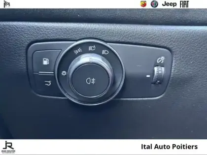 Photo 13 Alfa Romeo Tonale  1.3 PHEV 280ch Veloce AT6 e-Q4