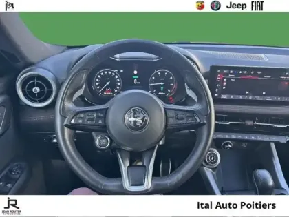 Photo 7 Alfa Romeo Tonale  1.3 PHEV 280ch Veloce AT6 e-Q4