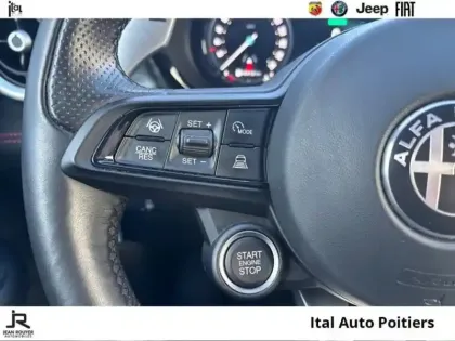 Photo 14 Alfa Romeo Tonale  1.3 PHEV 280ch Veloce AT6 e-Q4