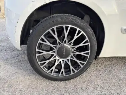 Photo 13 Fiat 500  1.0 70ch BSG S&S Dolcevita