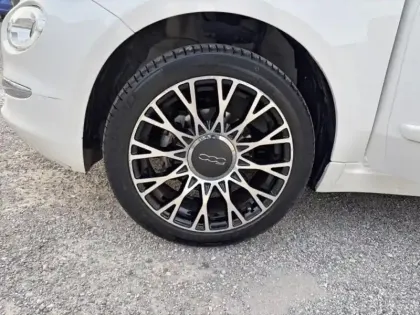 Photo 11 Fiat 500  1.0 70ch BSG S&S Dolcevita