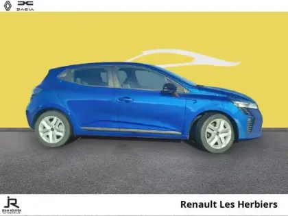 Photo 12 Renault Clio  1.6 E-Tech 145ch full hybrid Evolution - 24