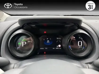 Photo 13 Toyota Yaris  116h Iconic 5p MY22