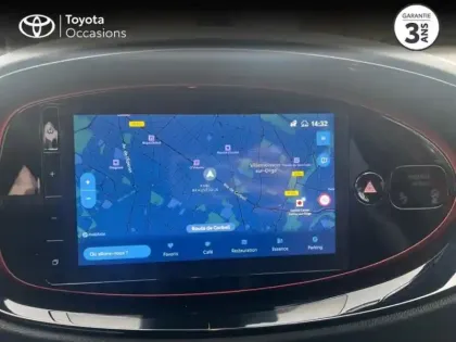 Photo 11 Toyota Aygo  X 1.0 VVT-i 72ch Collection S-CVT