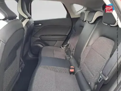 Photo 10 Renault Captur  1.6 E-Tech hybride 145ch Intens -21