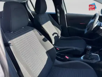 Photo 19 Peugeot 208  1.5 BlueHDi 100ch S/S Active CarPlay