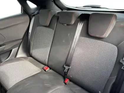 Photo 8 Ford Puma Gén. II Ph1 ST-Line Design 2 5