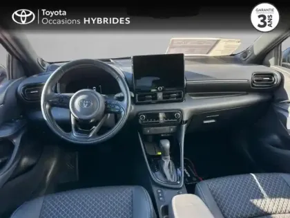 Photo 7 Toyota Yaris  116h Collection 5p MC24