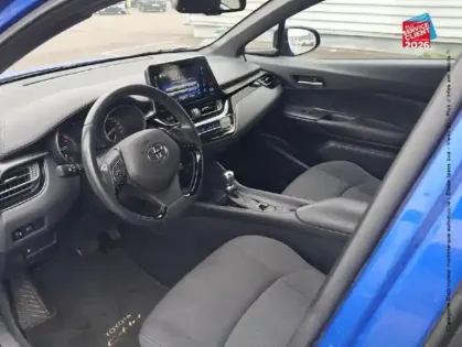 Photo 14 Toyota C-HR  122h Dynamic 2WD E-CVT