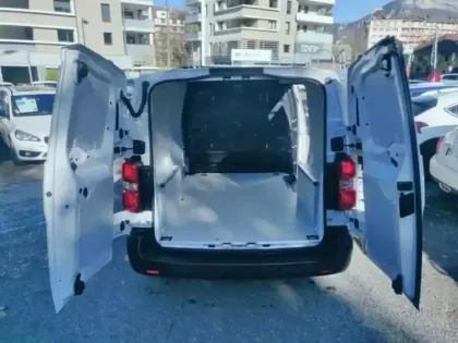 Photo 5 Fiat Scudo  Fg M 2.2 Diesel 150ch Pack Premium Connect automatique