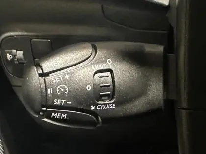 Photo 11 Citroën C3  1.2 PureTech 110ch S&S Shine Pack 121-122g