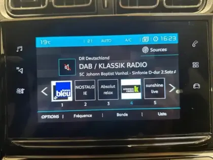 Photo 12 Citroën C3  1.2 PureTech 110ch S&S Shine Pack 121-122g