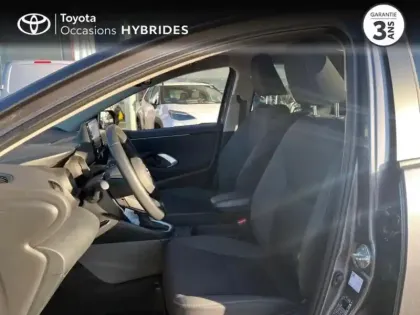 Photo 10 Toyota Yaris  116h Design 5p MC24