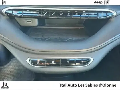 Photo 13 Abarth 500 C e 155ch 42kWh Pack 4cv