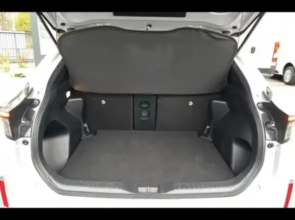 Photo 8 Toyota Yaris  Cross 130h Design AWD-i MC24