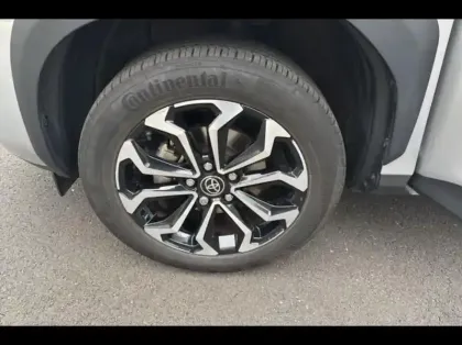 Photo 12 Toyota Yaris  Cross 130h Design AWD-i MC24