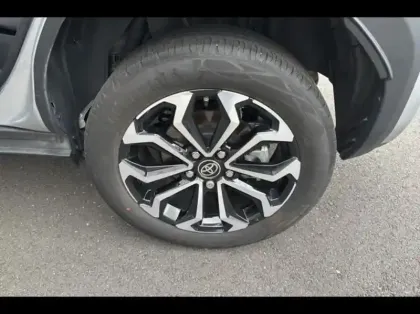 Photo 11 Toyota Yaris  Cross 130h Design AWD-i MC24