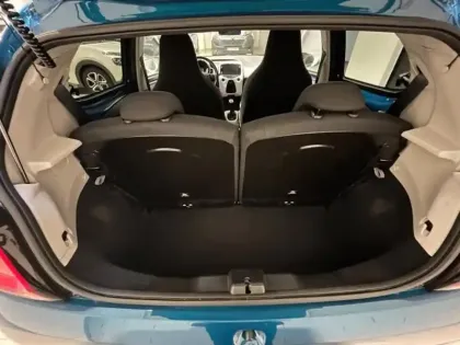 Photo 5 Citroën C1  VTi 72 S&S Millenium 5p  E6.d