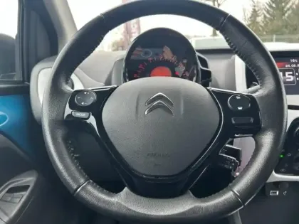 Photo 13 Citroën C1  VTi 72 S&S Millenium 5p  E6.d