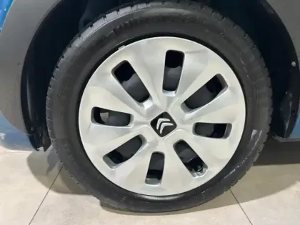 Photo 11 Citroën C1  VTi 72 S&S Millenium 5p  E6.d