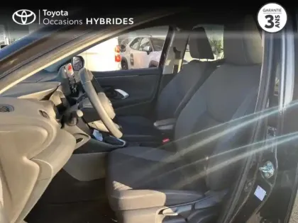 Photo 10 Toyota Yaris  116h Design 5p MY22