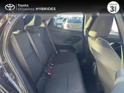 Photo 6 Toyota Yaris  116h Design 5p MY22